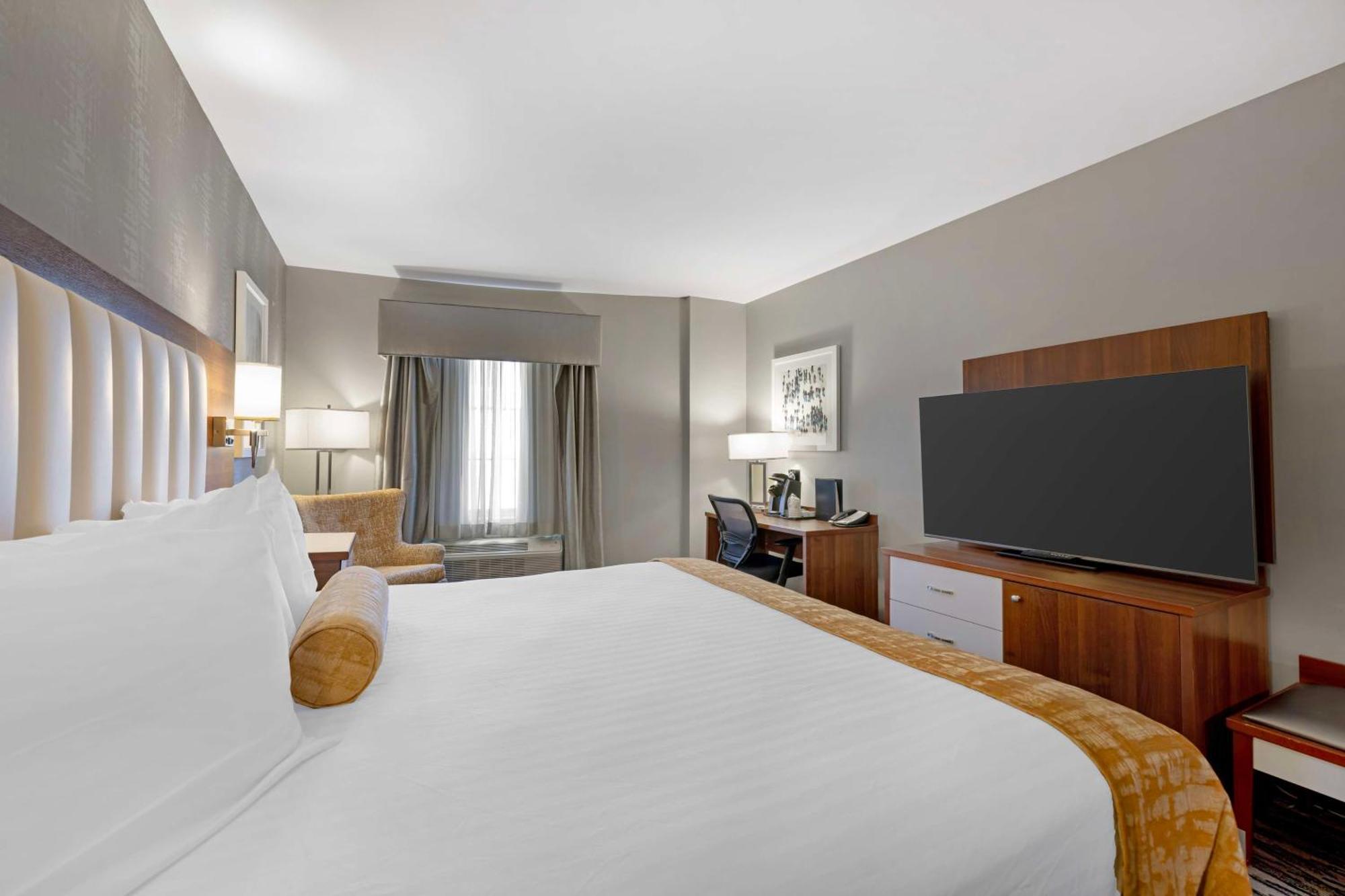 Best Western On The Avenue Буффало Экстерьер фото